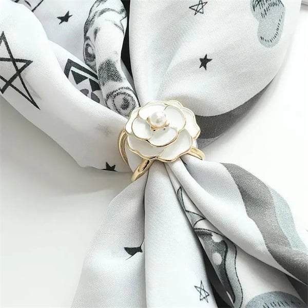 PearlLux™ Silk Scarf & Belt Buckle | Instant Elegance in Every Wear! (1+1 FREE)